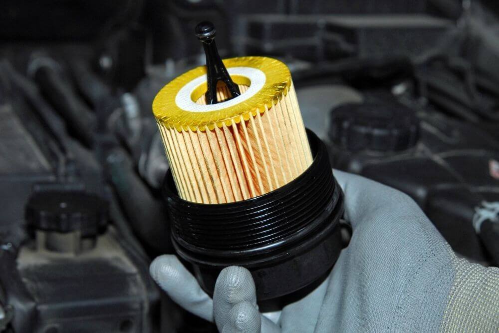 How Much Damage Can a Clogged Oil Filter Do to the Engine?
